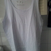 2 Tops in weiß für 4 Euro in Gr. 52/54 - Bild 1