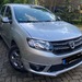 Dacia Sandero 4/15 erst 20.800 km Silber  - Bild 2