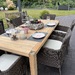 Garten Holztisch mit 6 Kunststoff Flechtstühlen - Bild 2